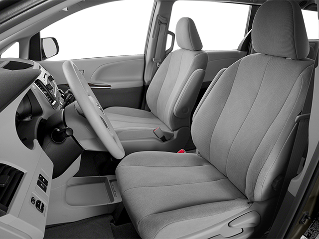 2014 Toyota Sienna L 7 Passenger