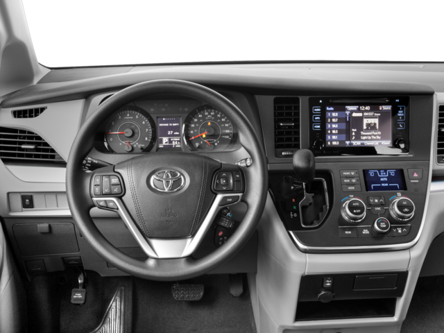 2017 Toyota Sienna LE 7 Passenger