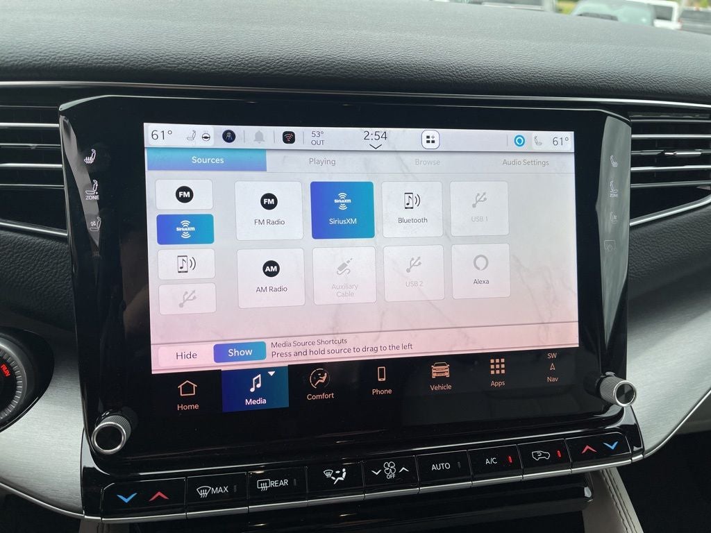 2025 Jeep Wagoneer Base