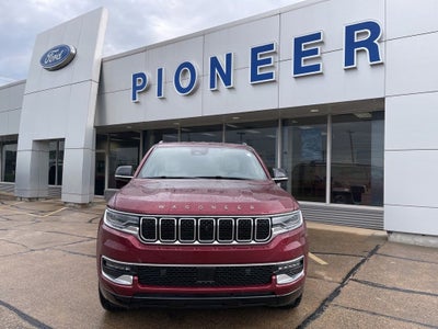 2025 Jeep Wagoneer Base