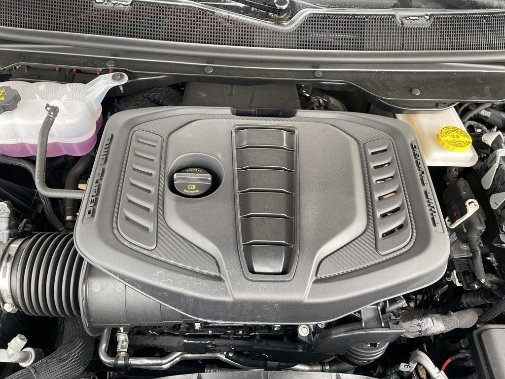 2025 Jeep Wagoneer Base