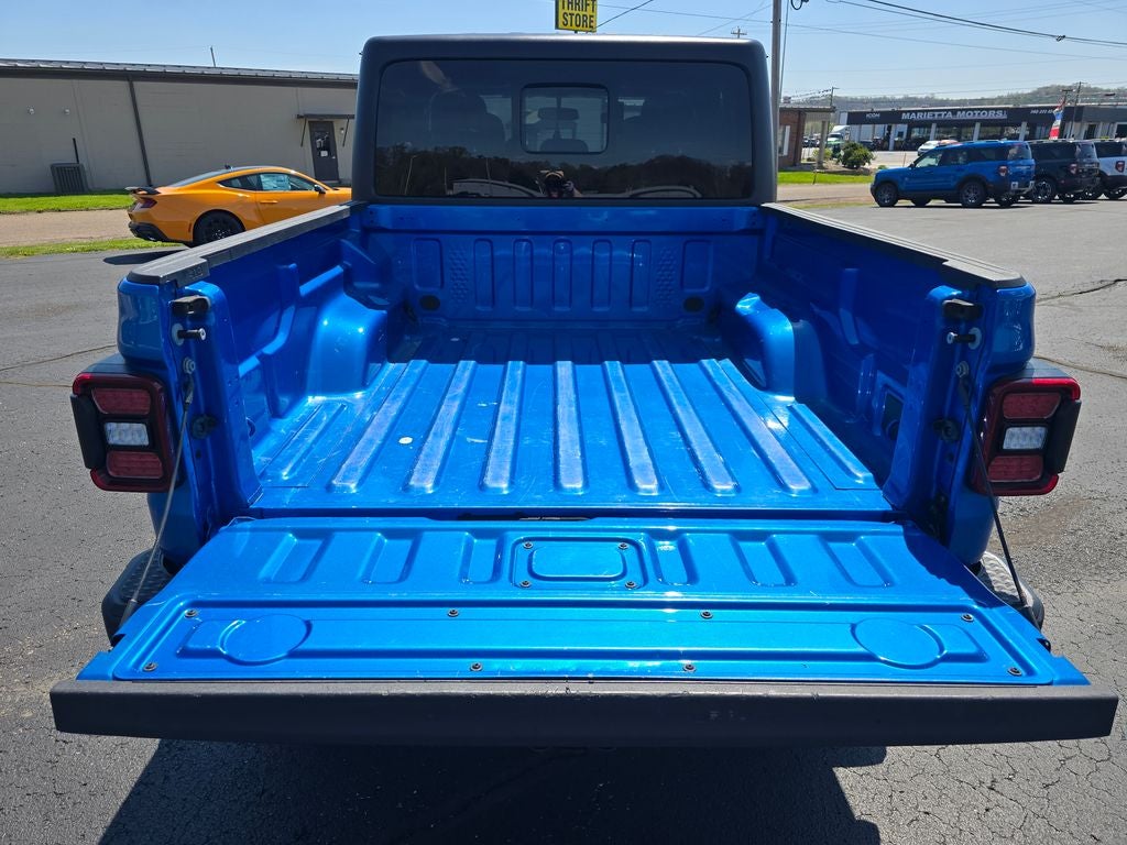 2021 Jeep Gladiator Willys