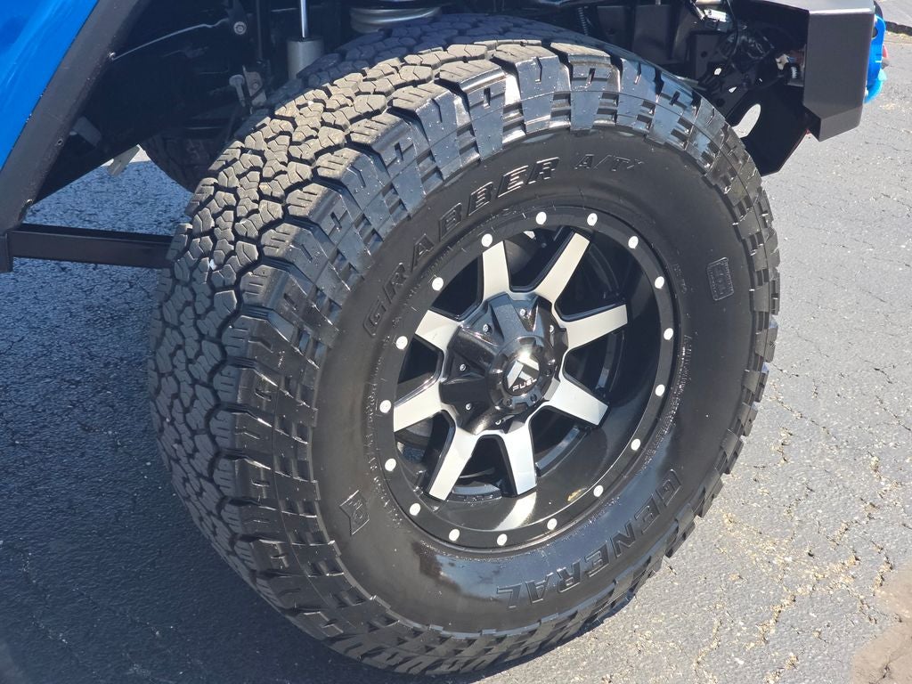 2021 Jeep Gladiator Willys