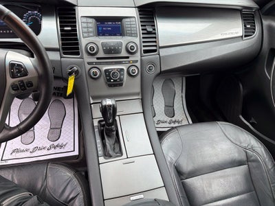 2017 Ford Taurus SEL