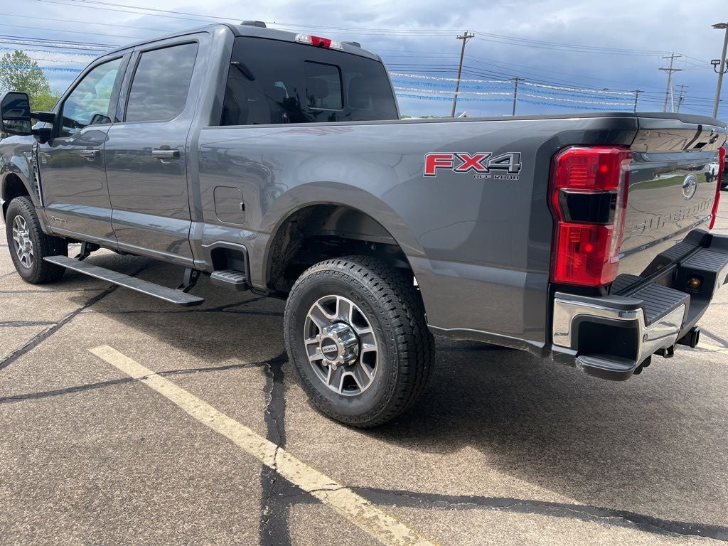 2026 Ford F-350SD Lariat