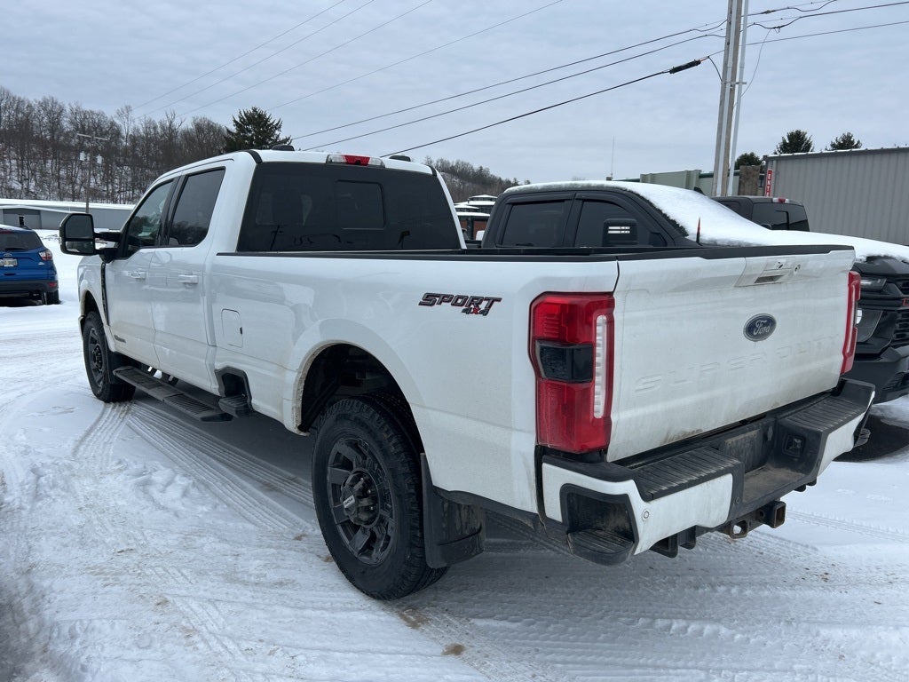2023 Ford F-350SD Lariat