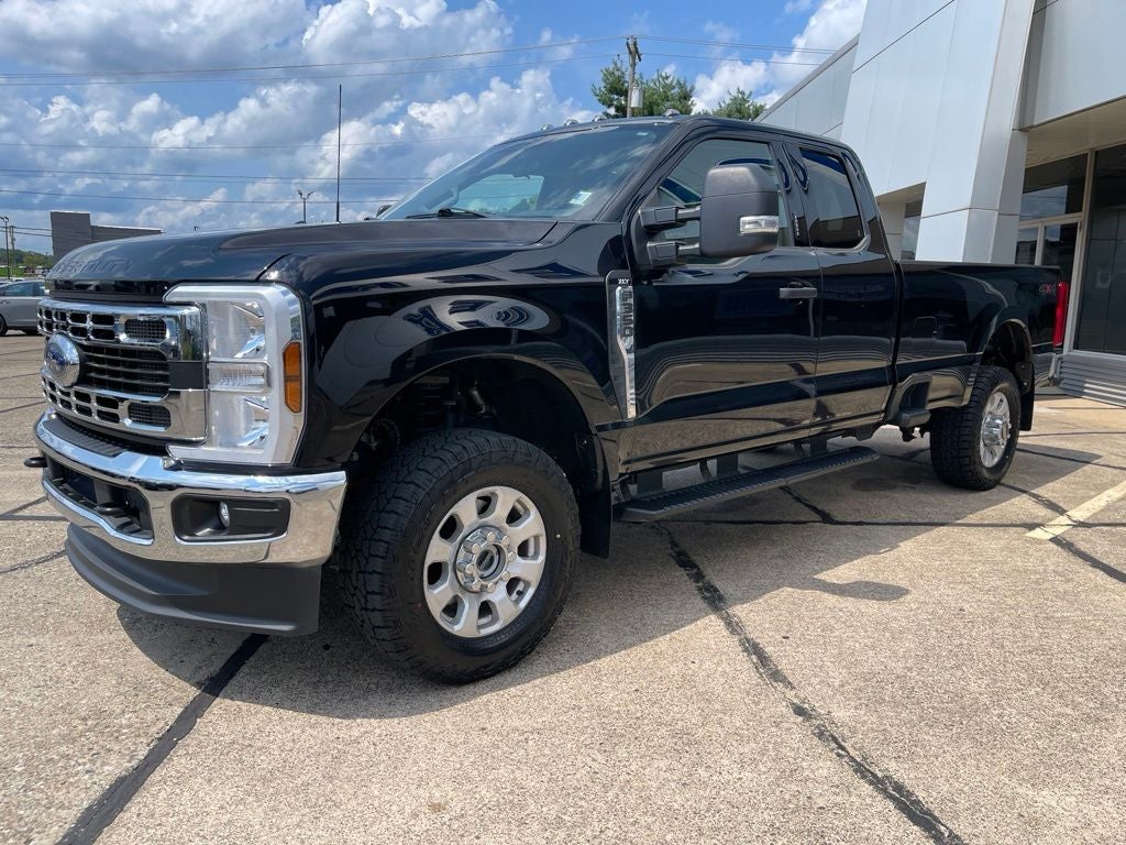2024 Ford F-350SD XLT
