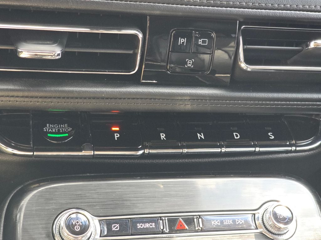 2021 Lincoln Nautilus Reserve