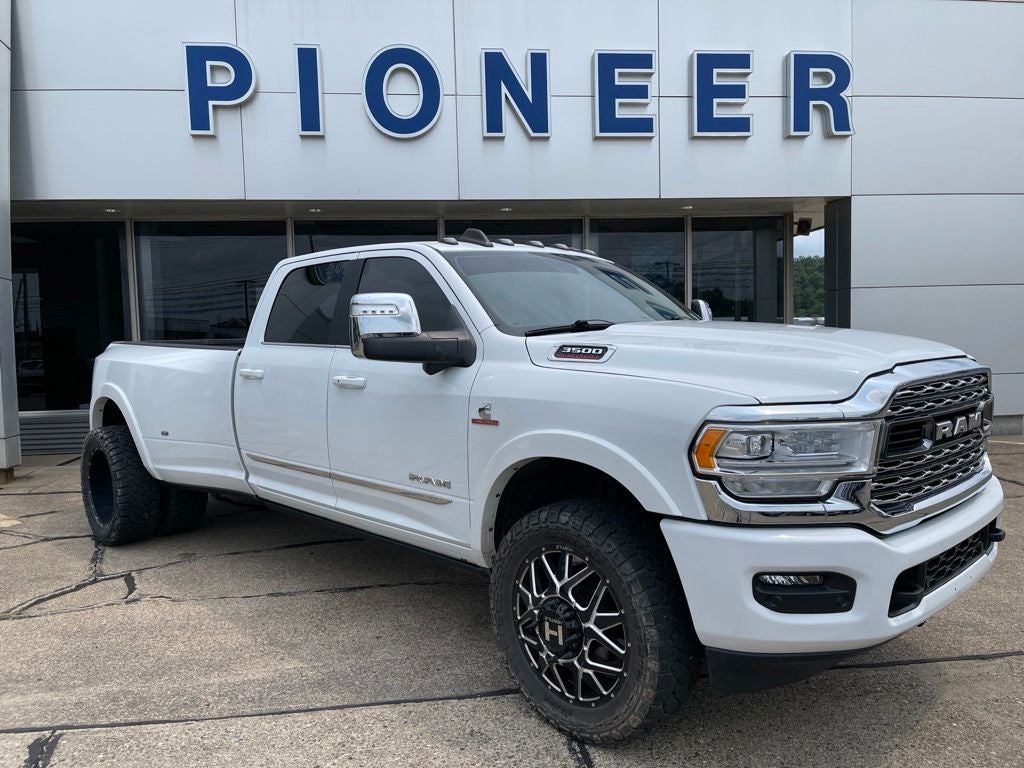 2023 RAM 3500 Limited