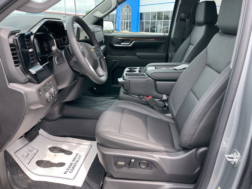 2026 Chevrolet Silverado 1500 LT LT1