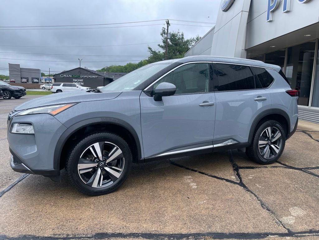 2023 Nissan Rogue SL