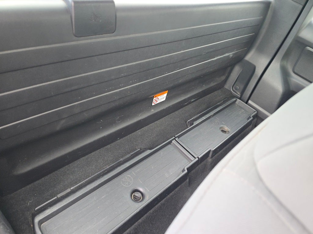 2017 Toyota Tacoma SR