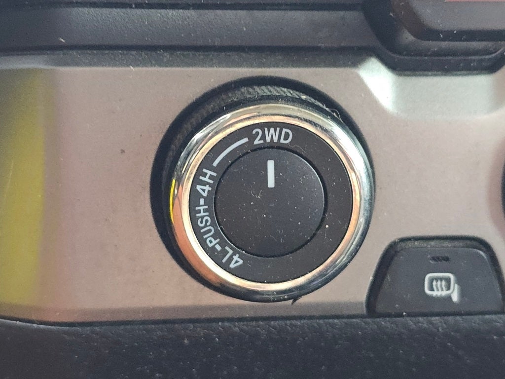 2017 Toyota Tacoma SR