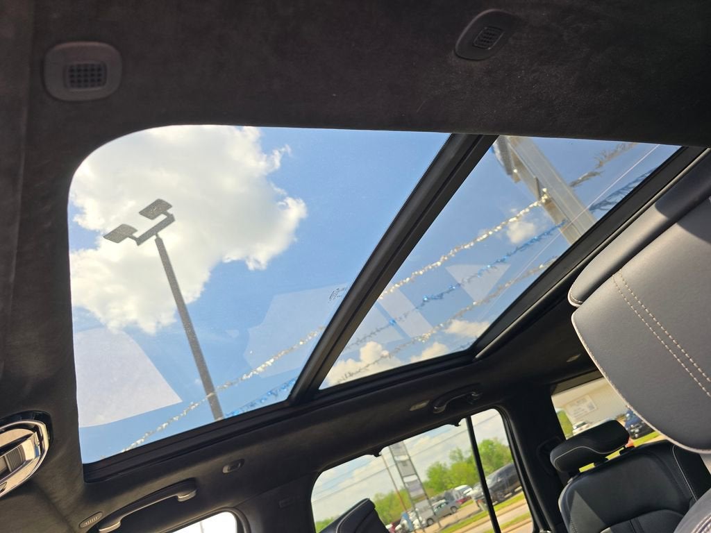 2023 Jeep Grand Wagoneer Series II