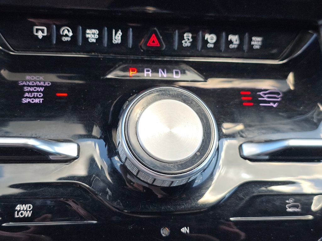 2023 Jeep Grand Wagoneer Series II