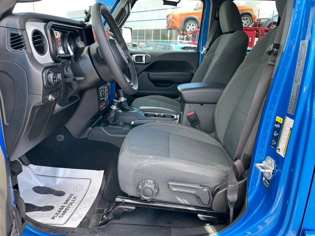 2024 Jeep Gladiator Willys