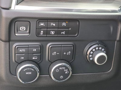 2025 Chevrolet Suburban LS