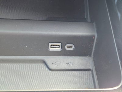 2025 Chevrolet Suburban LS