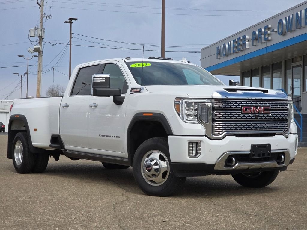 2023 GMC Sierra 3500 HD Denali