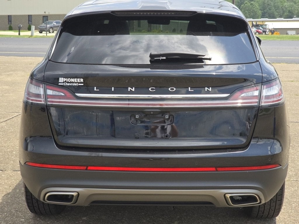 2022 Lincoln Nautilus Reserve