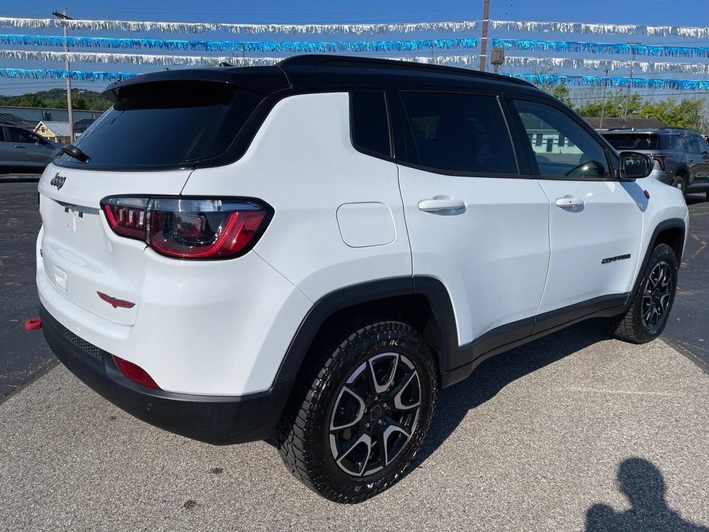 2025 Jeep Compass Trailhawk