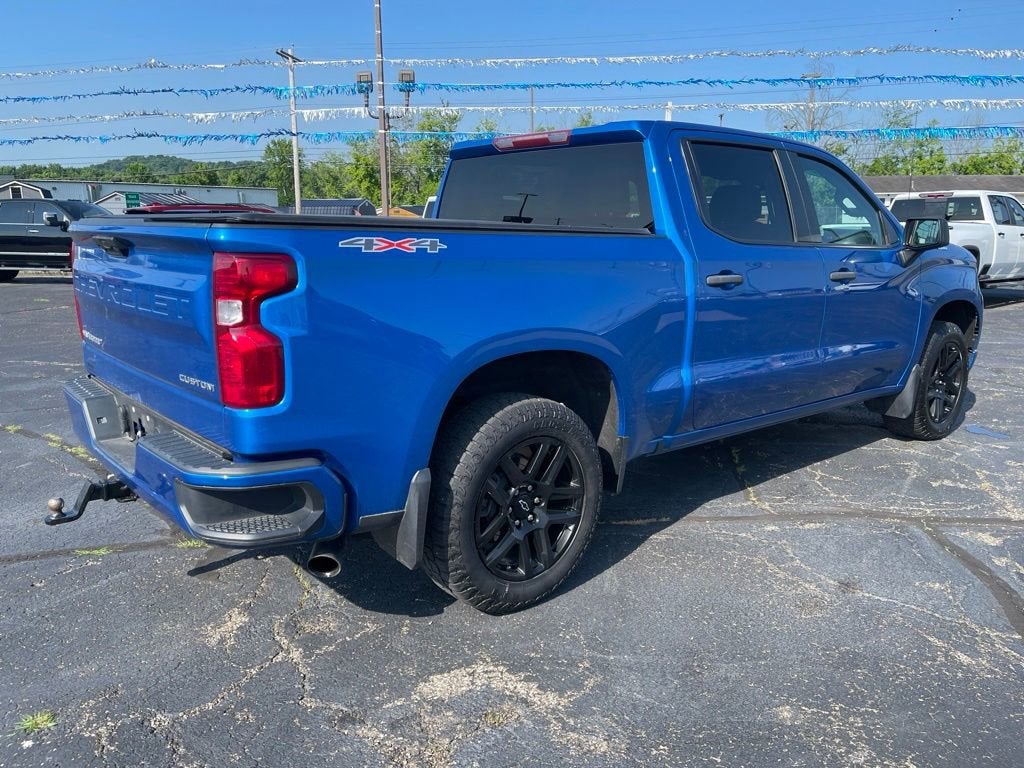 2023 Chevrolet Silverado 1500 Custom