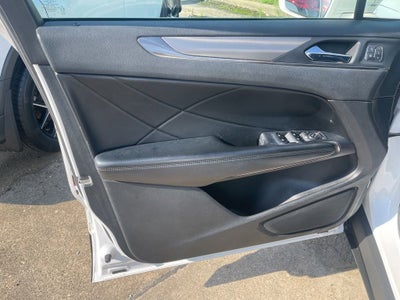 2015 Lincoln MKC Base