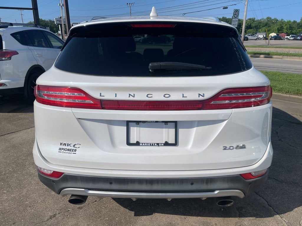 2015 Lincoln MKC Base