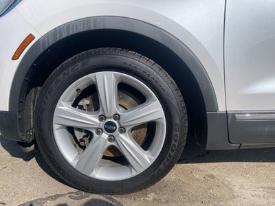 2015 Lincoln MKC Base