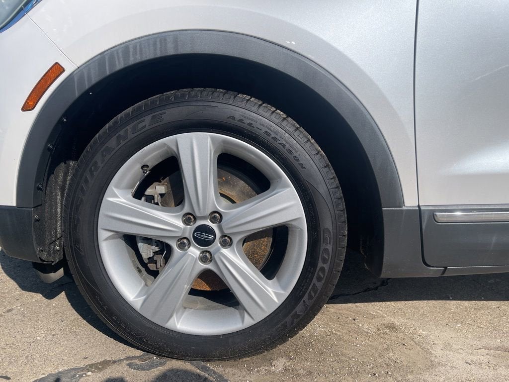 2015 Lincoln MKC Base