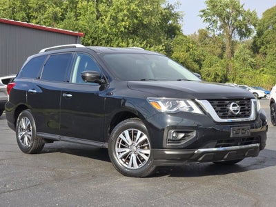 2020 Nissan Pathfinder SL
