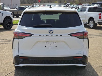 2021 Toyota Sienna XSE
