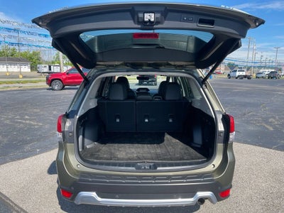 2023 Subaru Forester Touring