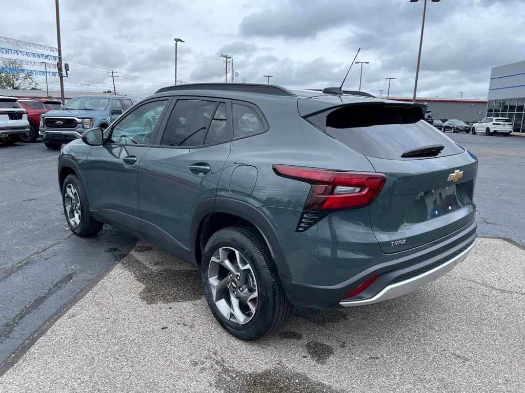 2025 Chevrolet Trax LT