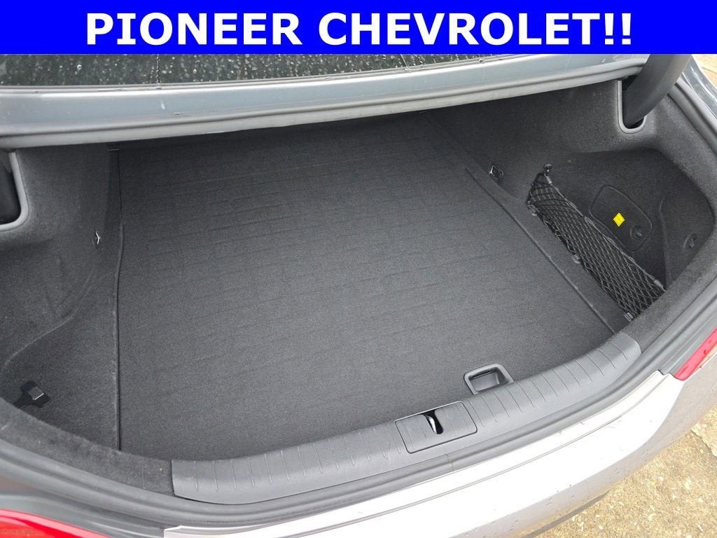 2020 Genesis G70 2.0T