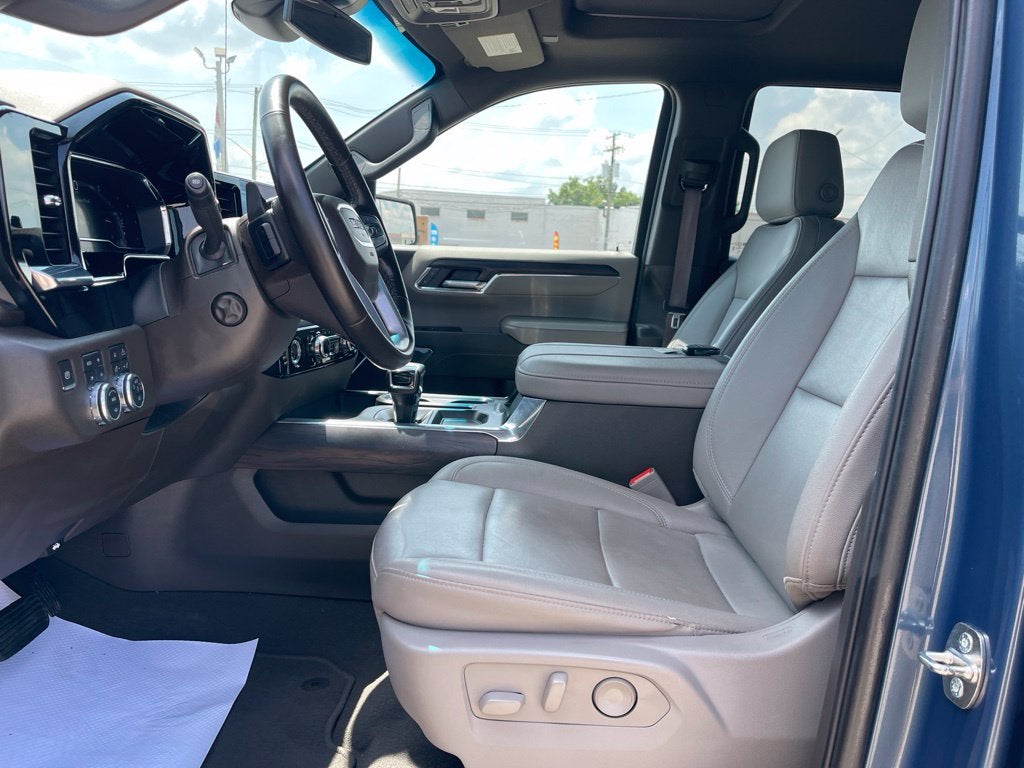 2024 GMC Sierra 1500 SLT - Photo 8