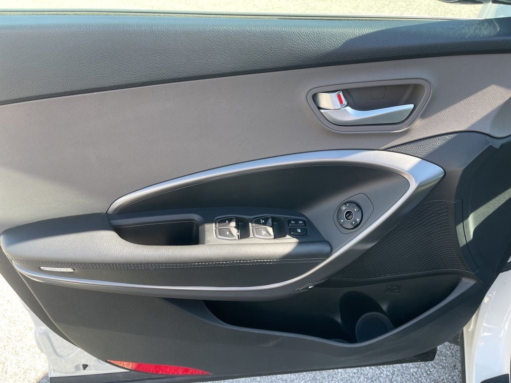 2018 Hyundai Santa Fe SE