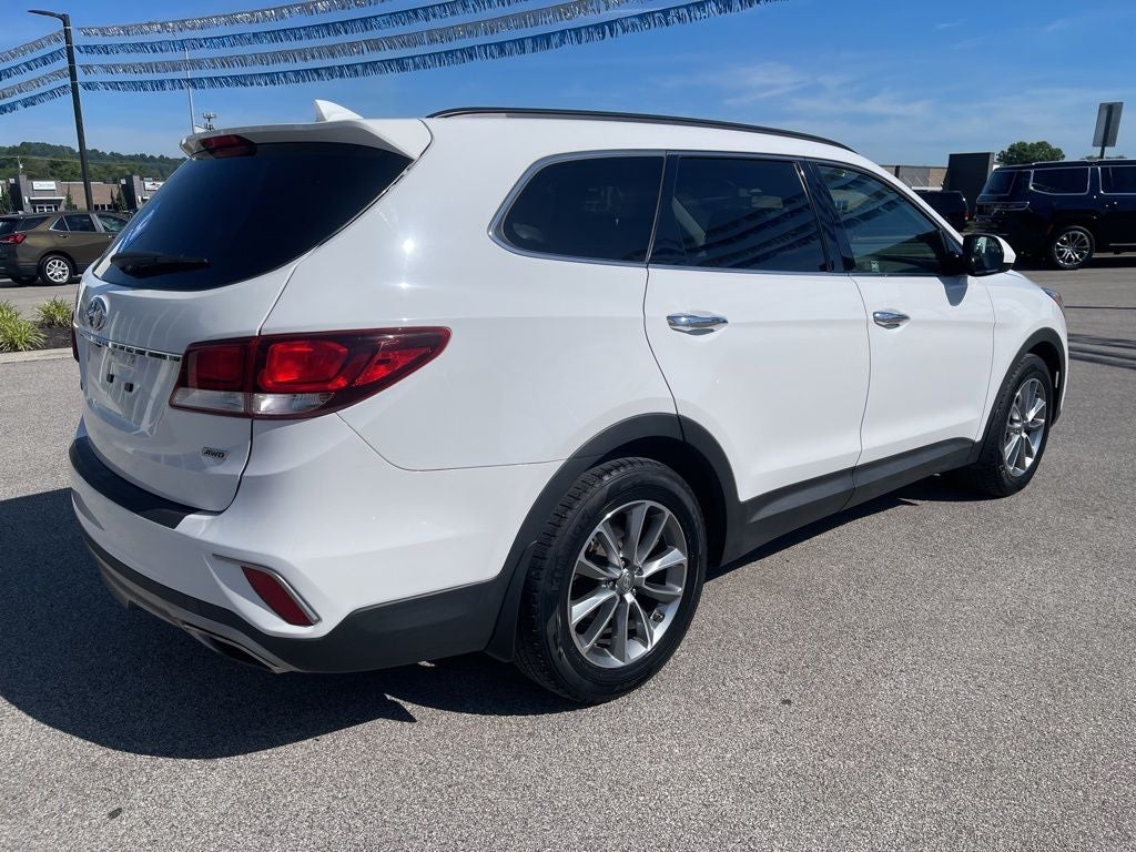 2018 Hyundai Santa Fe SE