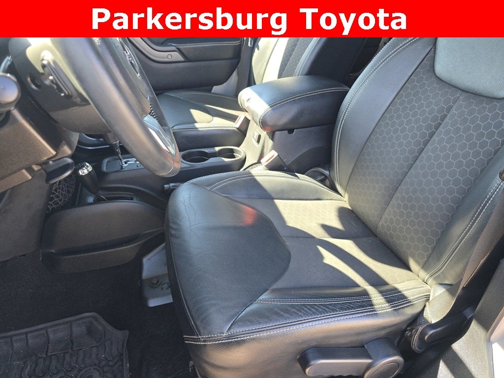 2016 Jeep Wrangler Unlimited Freedom Edition