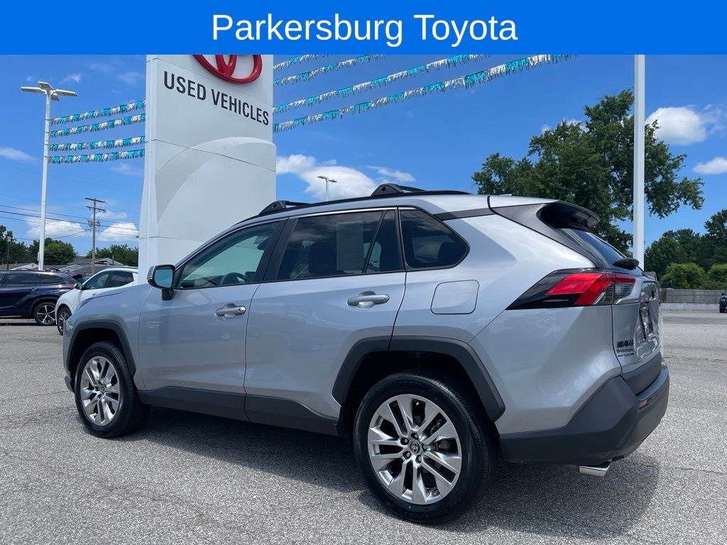 2025 Toyota RAV4 XLE Premium