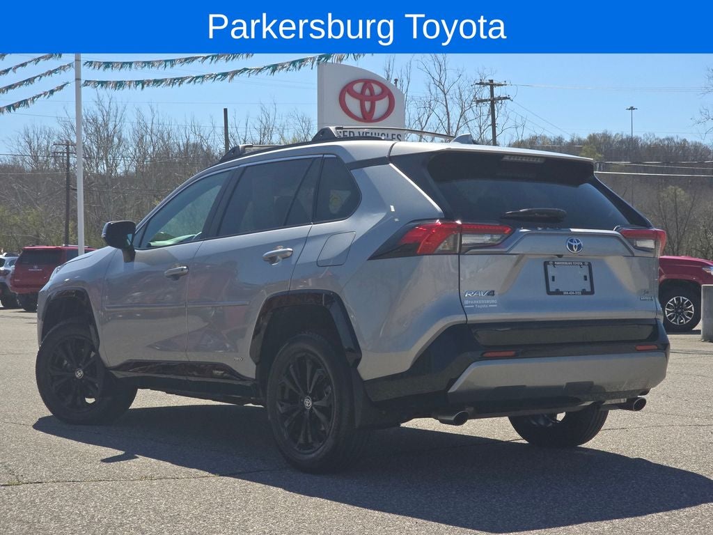 2024 Toyota RAV4 Hybrid SE
