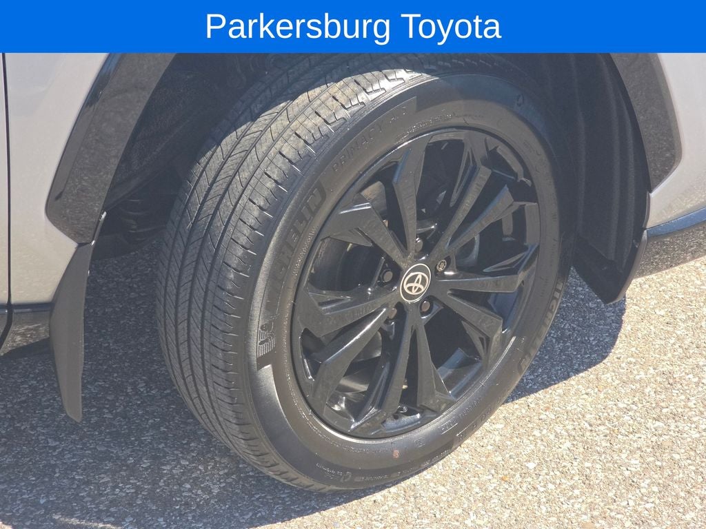 2024 Toyota RAV4 Hybrid SE