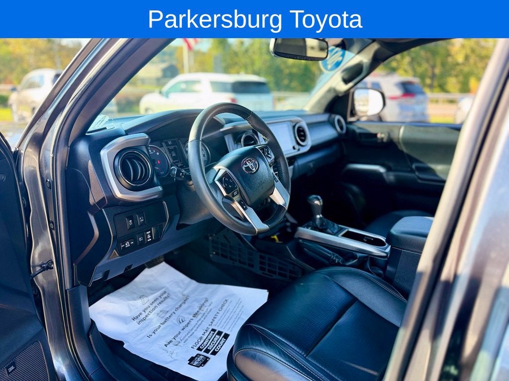 2023 Toyota Tacoma Limited V6
