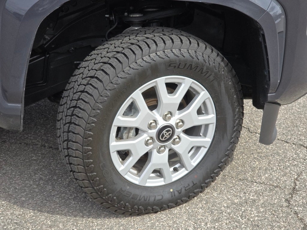 2024 Toyota Tacoma SR5