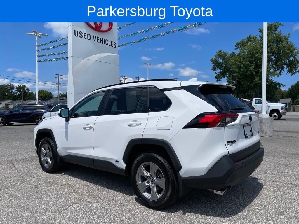 2025 Toyota RAV4 Hybrid XLE