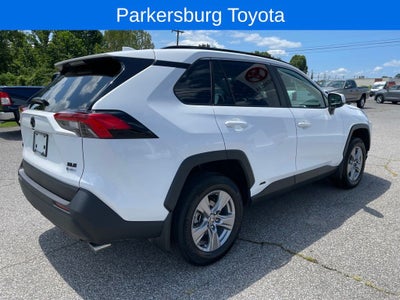2025 Toyota RAV4 Hybrid XLE