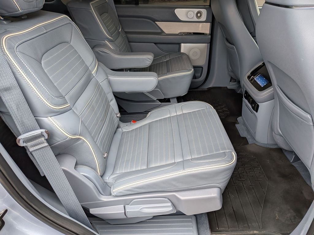 2024 Lincoln Navigator Black Label