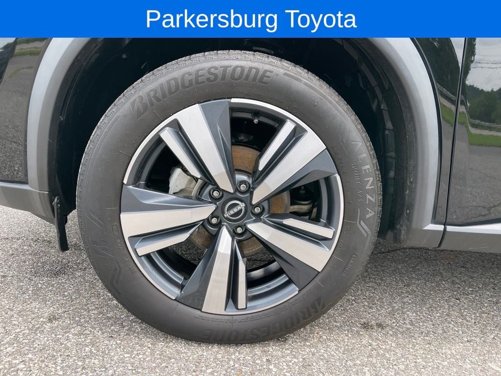 2024 Nissan Rogue SL