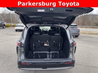 2026 Toyota Sienna Platinum 7 Passenger