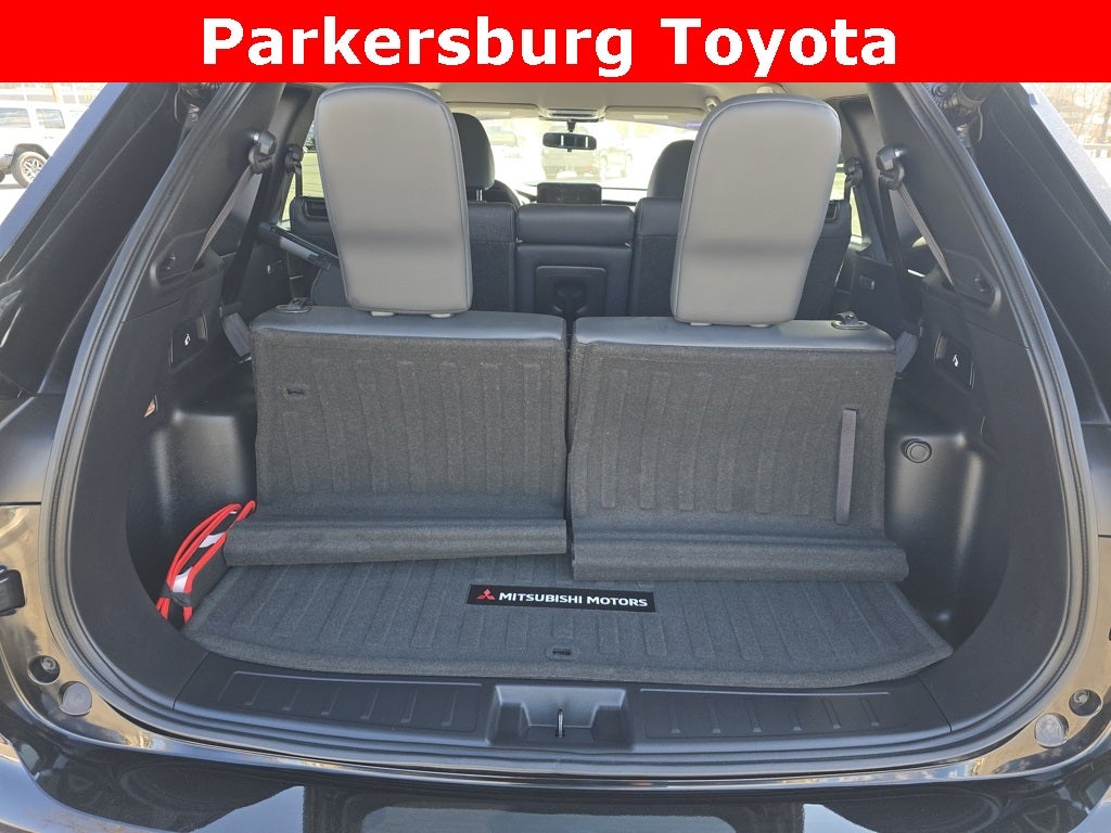 2022 Mitsubishi Outlander SE